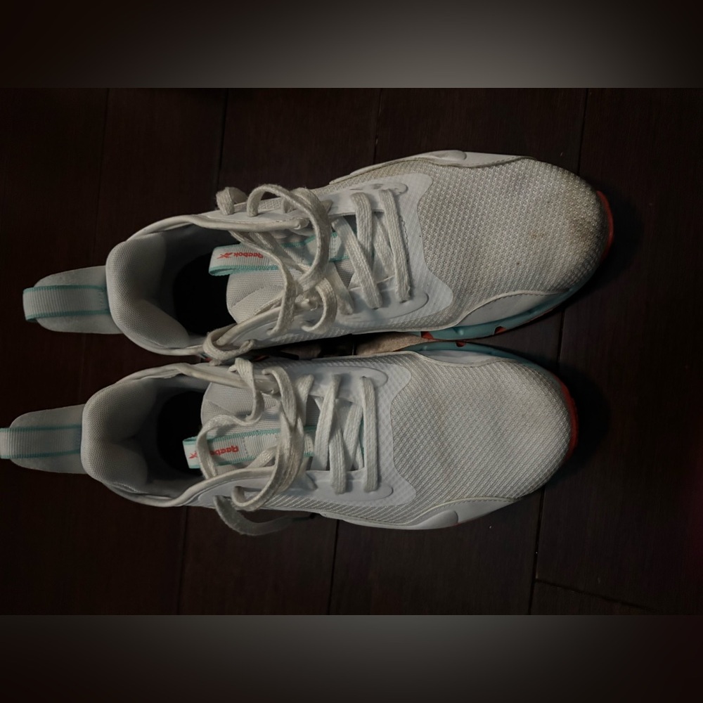Reebok ZigTech White Sneakers in size 9.5 - Picture 5 of 8